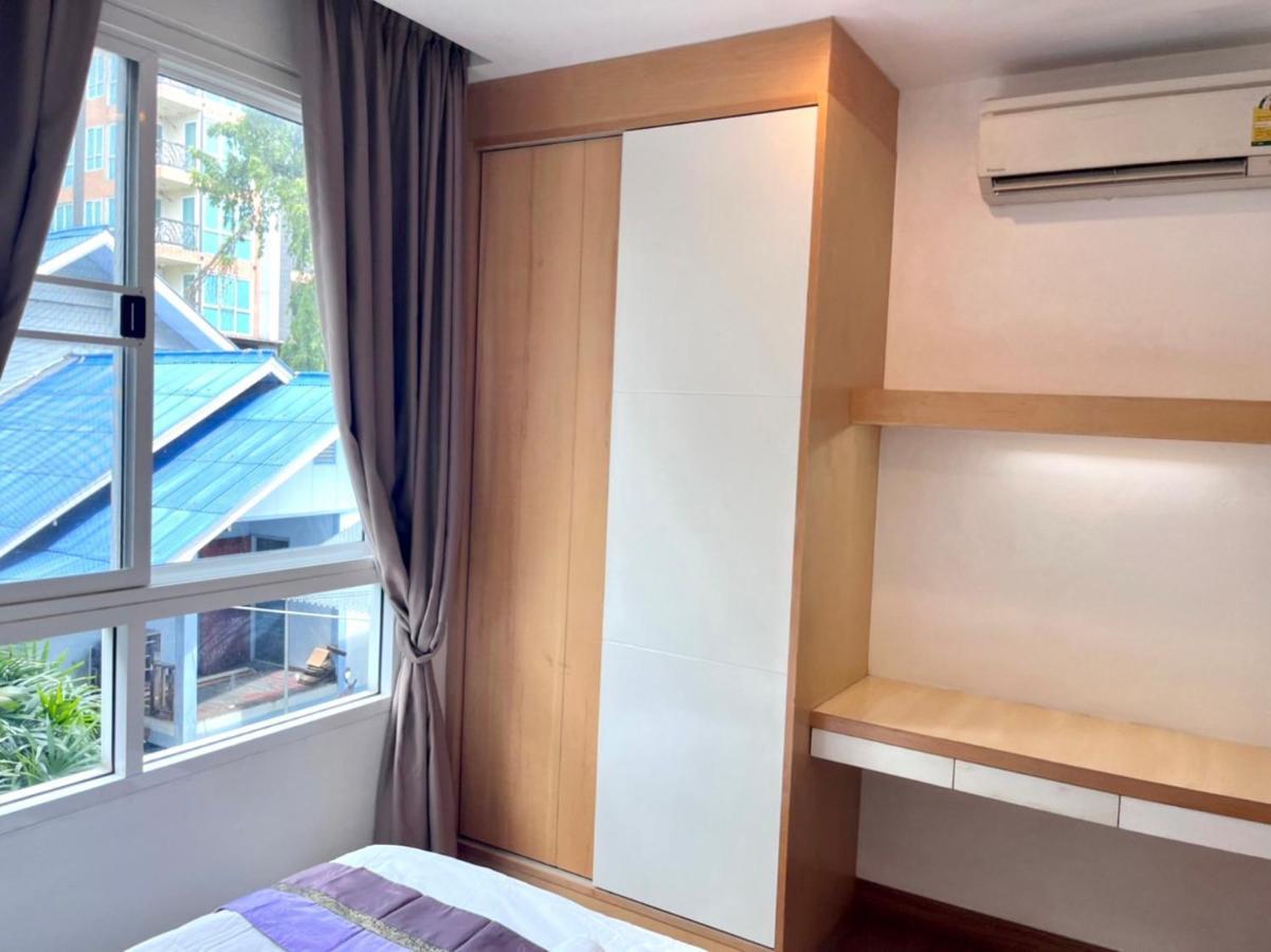 8 Residence Bangkok Exterior photo